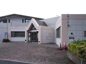 原市公民館図書室　外観